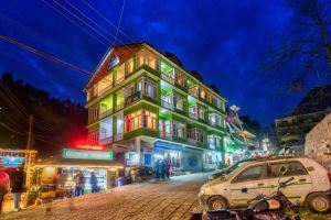 Hotel Dream River Manali