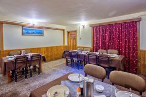 Hotel Dream River Manali