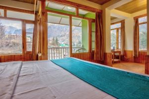 Hotel Dream River Manali