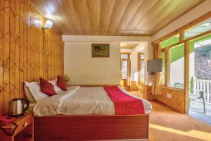 Hotel Dream River Manali